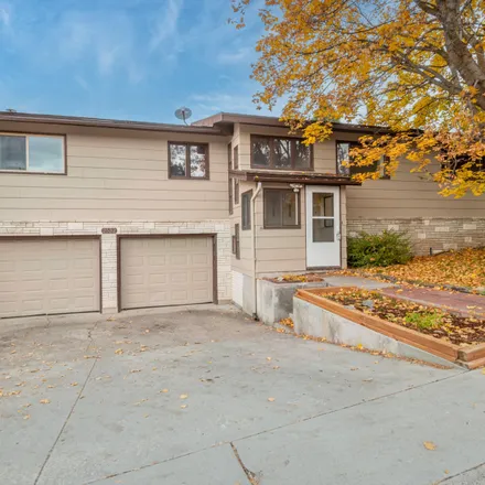 Buy this 5 bed house on 2532 Highwood Drive in Missoula, MT 59803