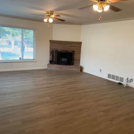 Rent this 3 bed apartment on 1130 Delaware Avenue in Los Banos, CA 93635