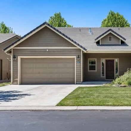 Buy this 3 bed house on 1843 Northwest 18th Street in Redmond, OR 97756