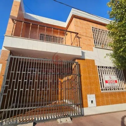 Buy this 3 bed house on Padre Grenon 2319 in San Martín Norte, Cordoba