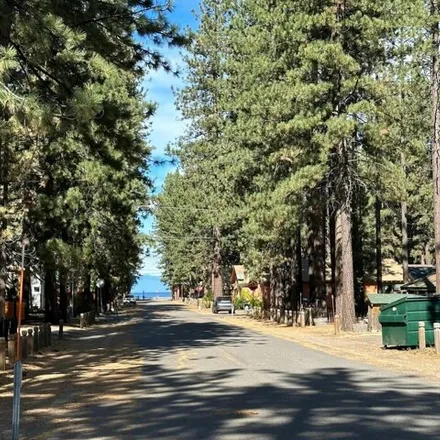 Image 3 - 3117 Pasadena Avenue, Al Tahoe, South Lake Tahoe, CA 96150, USA - House for sale