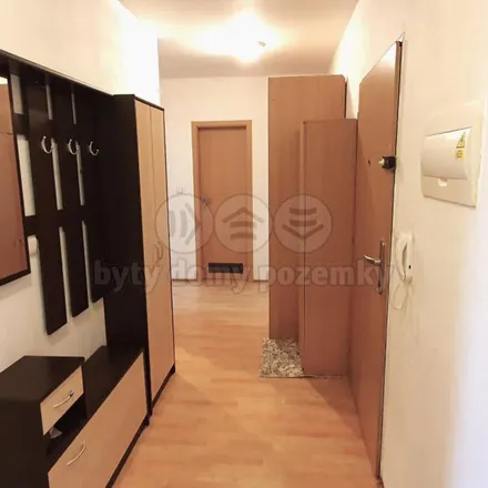 Image 3 - Topolová 990, 289 24 Milovice, Czechia - Apartment for rent