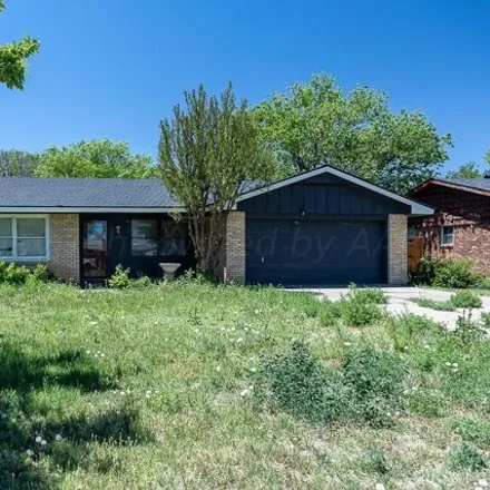 Buy this 3 bed house on 2873 Porter Drive in Amarillo, TX 79110