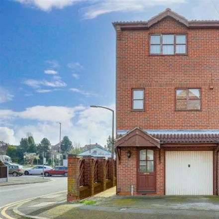 Buy this 3 bed townhouse on 9 Harberton Close in Arnold, NG5 8LA