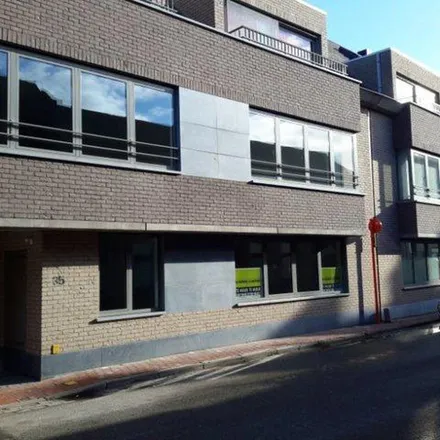 Rent this 1 bed apartment on Langemunt 35 in 9850 Deinze, Belgium