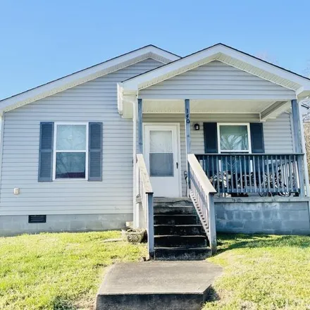 Buy this 2 bed house on 136 Greentop Street in Hartsville, TN 37074