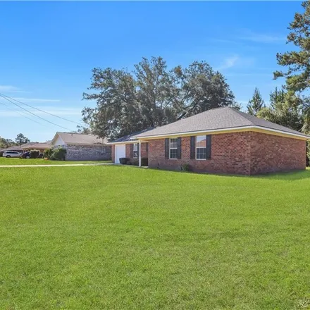 Image 2 - 939 Ruth Drive, Hinesville, GA 31313, USA - House for sale