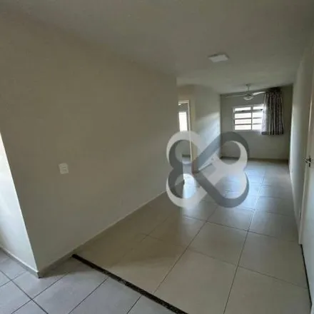 Rent this 2 bed apartment on Rua Olympio Theodoro in Universidade, Londrina - PR