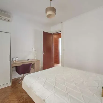Rent this 8 bed apartment on Os Rocha's da Barca in Rua Rodrigo da Fonseca 83, 1250-037 Lisbon