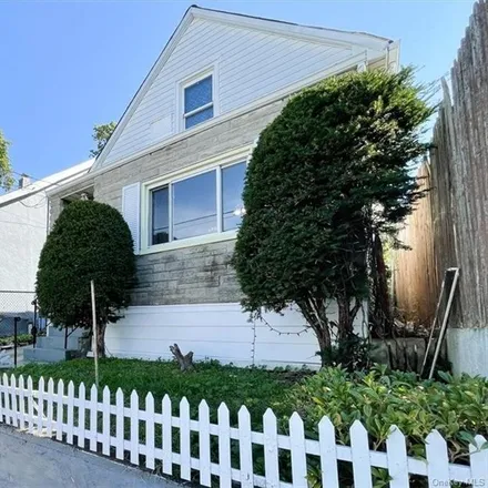 Image 1 - 307 Locust Street, West Mount Vernon, City of Mount Vernon, NY 10550, USA - House for sale