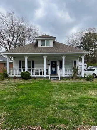 Buy this 4 bed house on 255 South 15th Street in Murray, KY 42071