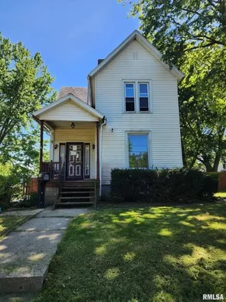 Image 2 - 258 West 2nd Street, Galesburg, IL 61401, USA - House for sale