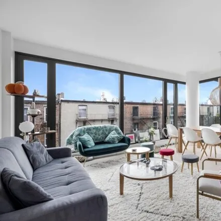 Buy this 3 bed condo on 145 President Street in New York, NY 11231