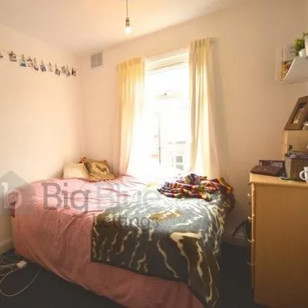 Image 7 - Back Mayville Terrace, Leeds, LS6 1NB, United Kingdom - Townhouse for rent