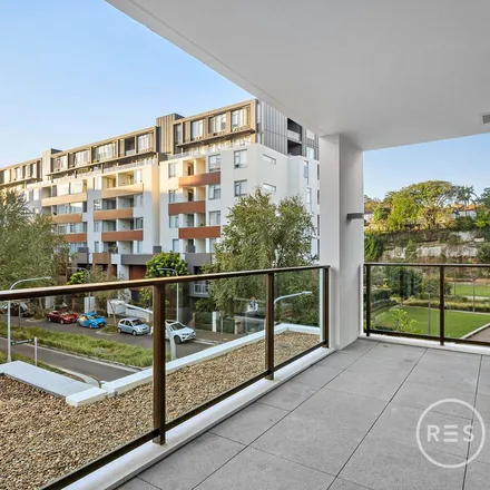 Image 7 - Locarno, 116-142 Ross Street, Forest Lodge NSW 2037, Australia - Apartment for rent