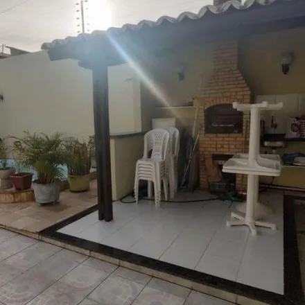 Buy this 3 bed house on E.M.E.I.F. Professor Jacinto Botelho in Rua Doutor Rodrigo Codes Sandoval 374, Mondubim