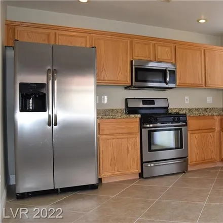 Image 4 - 8572 Blowing Pines Drive, Las Vegas, NV 89143, USA - House for sale