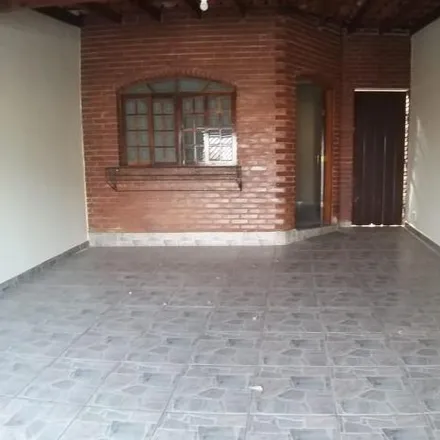 Rent this 2 bed house on Rua Professor Oswaldo Antônio Tuon in Jardim São Francisco, Indaiatuba - SP