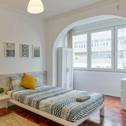 Rent this 5 bed room on Guanaco in Rua da Casquilha, 1500-599 Lisbon