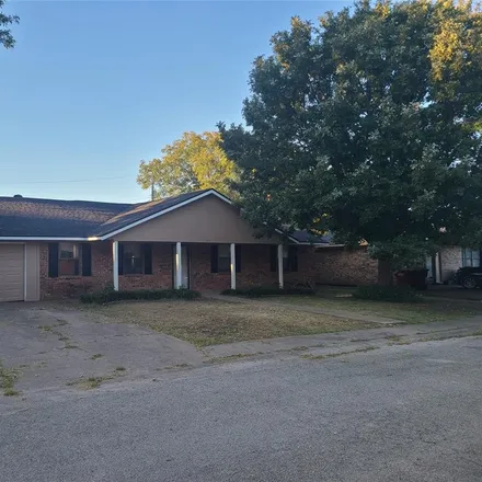 Image 1 - 107 East Short Street, Leonard, Fannin County, TX 75452, USA - House for sale