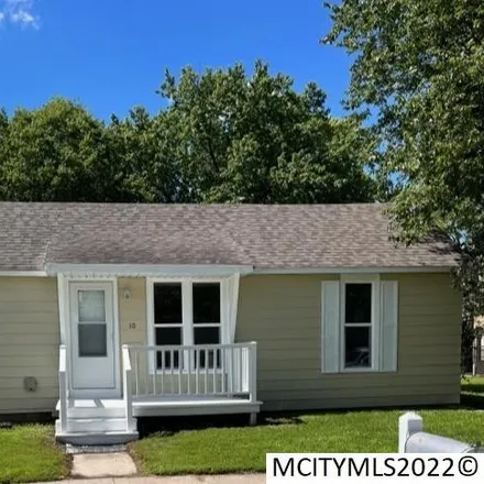 Buy this 2 bed house on 2 North Jefferson Avenue in Mason City, IA 50401