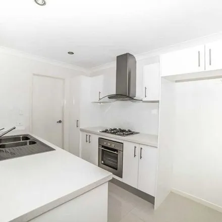 Image 3 - Matas Drive, Pimpama QLD 4209, Australia - Apartment for rent