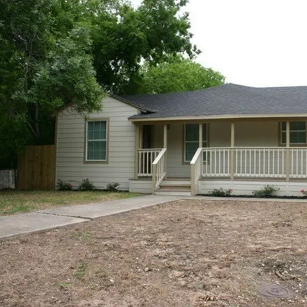 Buy this 2 bed house on 1140 Santa Anna Street in San Antonio, TX 78201