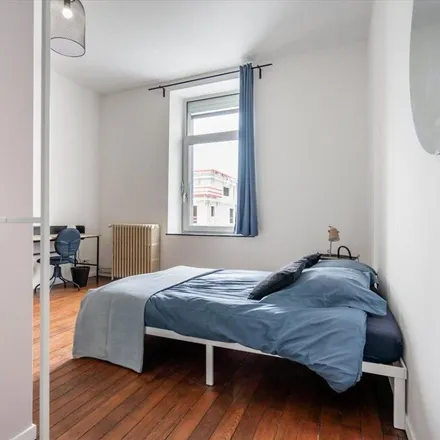 Rent this 1 bed apartment on Rue du Général Molitor 12 in 6700 Arlon, Belgium