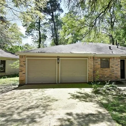 Rent this 3 bed house on 1 West White Willow Circle in Panther Creek, The Woodlands
