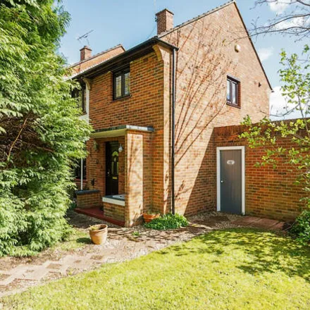 Buy this 3 bed house on Park Lane East in Reigate, RH2 8HW