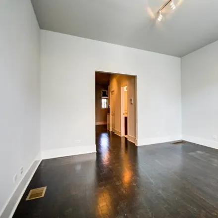 Image 3 - 1724 West 21st Street, Chicago, IL 60608, USA - Apartment for rent