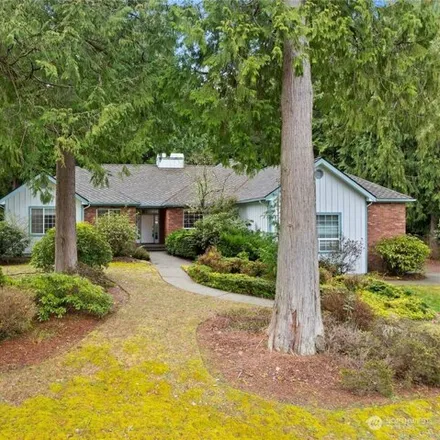 Buy this 3 bed house on 2305 Lake Park Drive in Anacortes, WA 98221