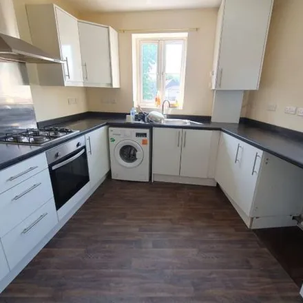 Rent this 1 bed apartment on Athelstan Road in London, RM3 0QD