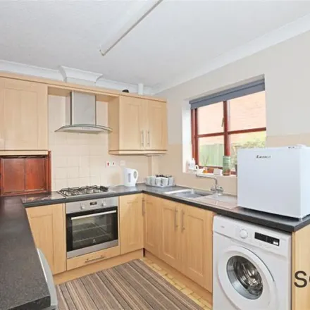 Image 4 - Swallowfields, Carlton Colville, NR33 8TP, United Kingdom - Apartment for rent