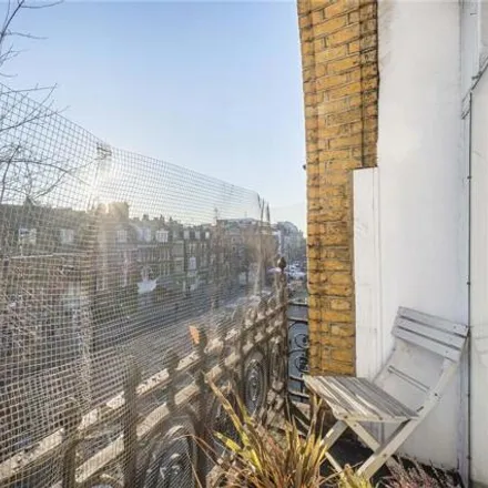 Image 5 - Admiral, Gould Terrace, Lower Clapton, London, E8 1HY, United Kingdom - Room for rent