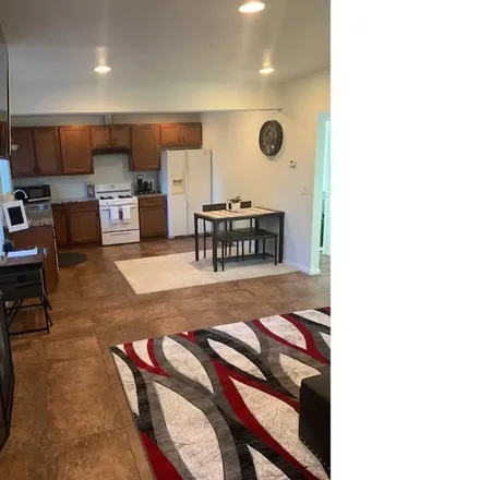 Rent this 2 bed house on Pasadena