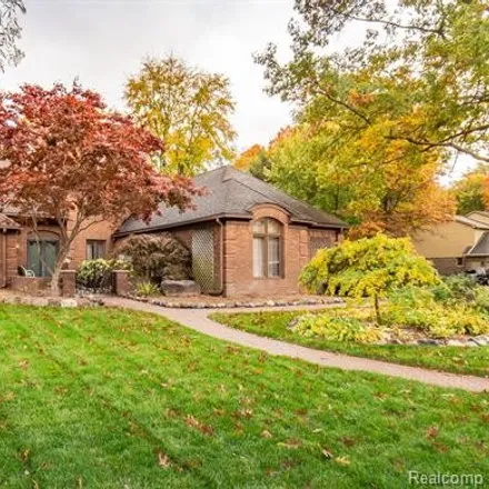 Image 2 - 48598 Hidden Oaks Lane, Shelby Charter Township, MI 48317, USA - House for sale