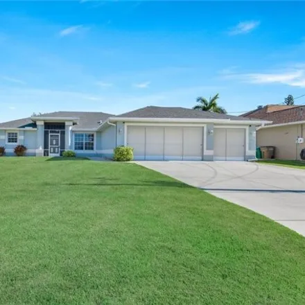 Image 1 - 435 Southeast 13th Street, Cape Coral, FL 33990, USA - House for sale