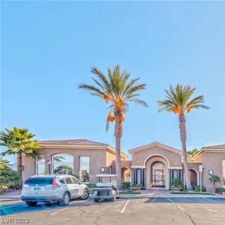 Buy this 1 bed condo on 998 Keesy Way in Henderson, NV 89052