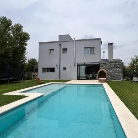 Buy this 3 bed house on unnamed road in Partido de Zárate, 2800 Zárate