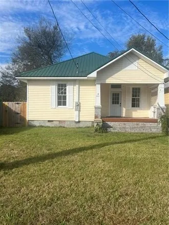 Buy this 2 bed house on 140 21st Street in Phenix City, AL 36867