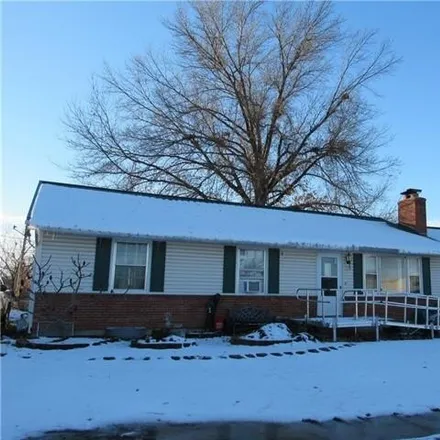Buy this 4 bed house on Super 7 Motel in 5650 South Limit Avenue, Sedalia