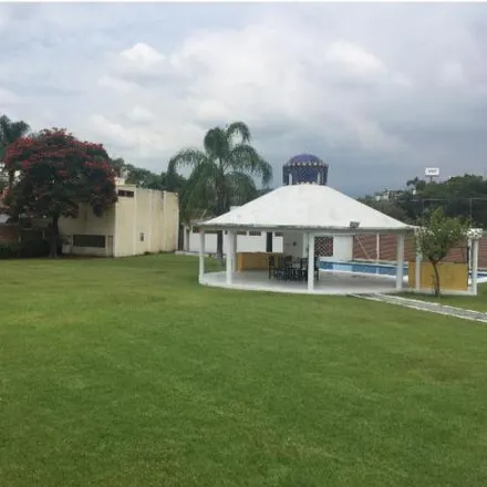 Buy this 2 bed house on Privada Geranio in 62590 Temixco, MOR