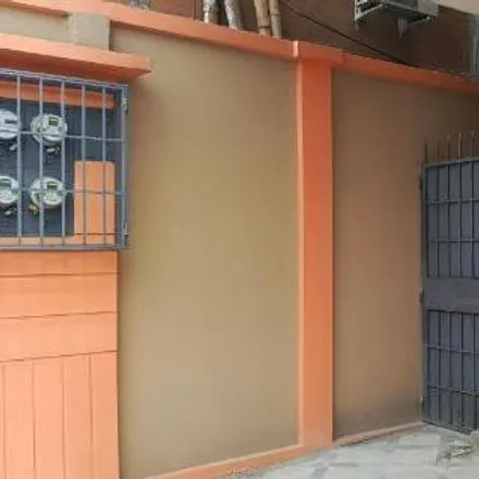 Buy this 14 bed house on 3 Pasaje 9 in 090103, Guayaquil