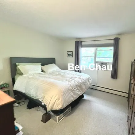 Image 5 - 11 Cogswell Ave, Unit 15B - Condo for rent