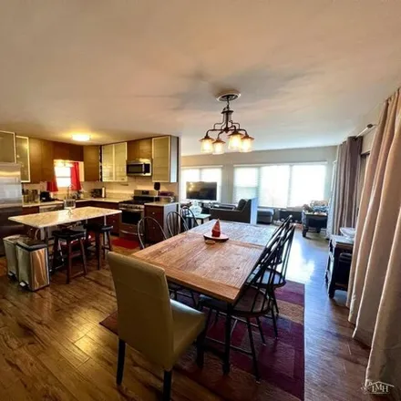 Buy this studio apartment on 1425 2nd Avenue in Chula Vista, CA 91911