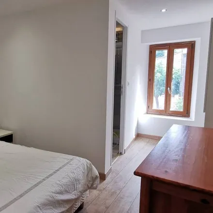 Rent this 2 bed house on Le Plan de la Tour in Boulevard du Maréchal Gallieni, 83120 Le Plan-de-la-Tour
