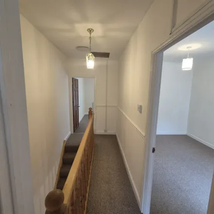 Image 7 - Beaconsfield Street, Cadoxton-juxta-Neath, SA10 8BD, United Kingdom - Apartment for rent