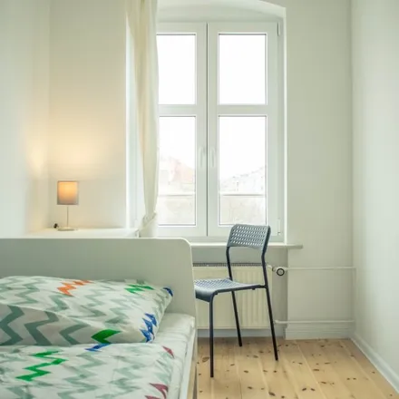Rent this 5 bed room on Manteuffelstraße 41 in 10997 Berlin, Germany