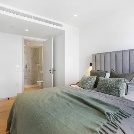 Rent this 2 bed apartment on 22 Handyside Street in London, N1C 4DA
